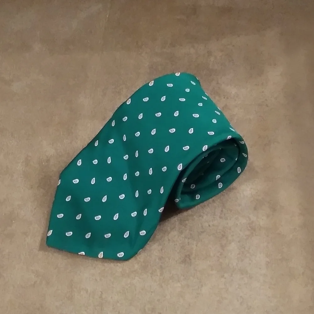 Resilio Green Foulard Droplet Men's Tie